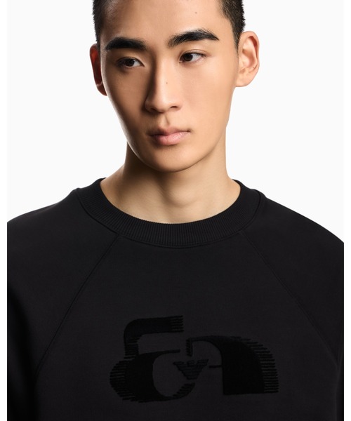 EMPORIO ARMANI（エンポリオアルマーニ）の「【エンポリオ アルマーニ】スウェットシャツ ジャージー オーバーサイズ フロックロゴ（スウェット・メンズ・ブラック/ベージュ・LARGE/X-LARGE/SMALL/MEDIUM）」の5枚目の写真