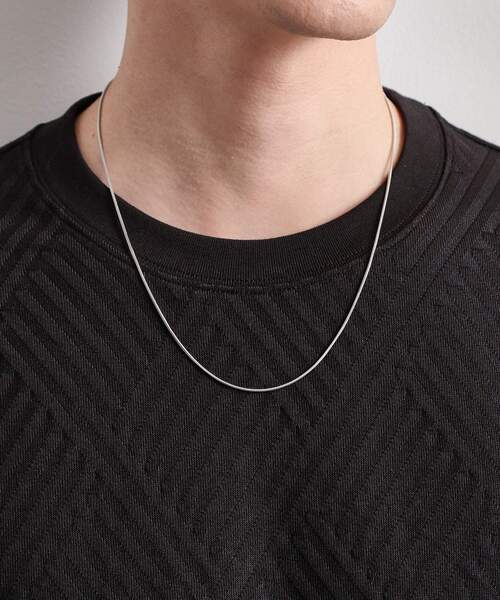 THE SHOP TK (ザ ショップ ティーケー )の「スネーク チェーン ステンレス ネックレス【ユニセックス】(ネックレス・メンズ・シルバー・00)」の5枚目の写真