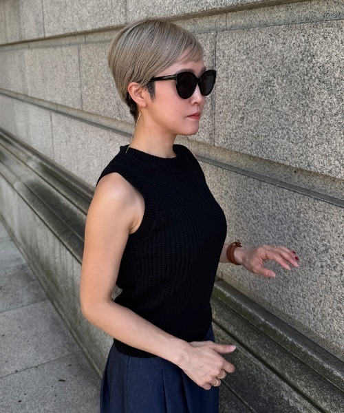 JENNE(ジェンヌ)の「イタリー糸サマートップス(Tシャツ/カットソー・レディース・ブラック/ホワイト・SMALL/MEDIUM/LARGE)」の21枚目の写真