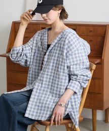 MONO-MART（モノマート）の「【anyway.シリーズ】UV チェック エアリー フード シャツ（シャツ/ブラウス）」