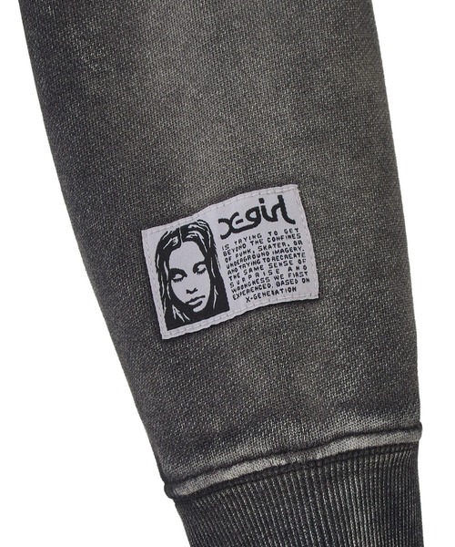 X-girl(エックスガール)の「FACE LABEL WASHED COMPACT ZIP UP SWEAT HOODIE(パーカー・レディース・ブラック/ライトブルー/ピンク・S/M)」の9枚目の写真