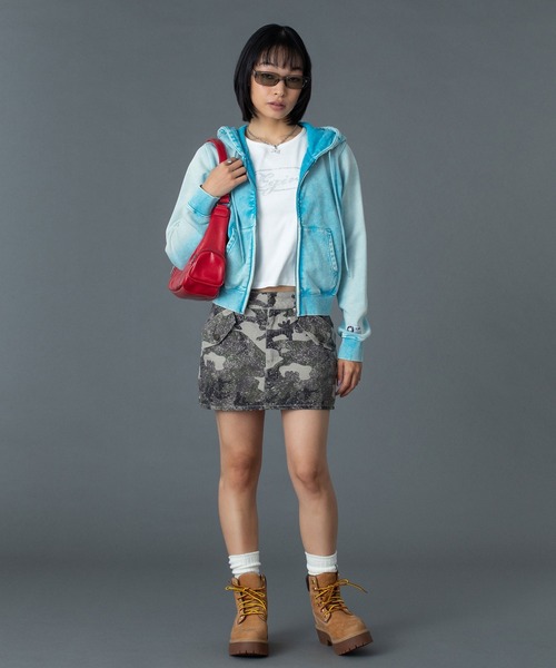 X-girl(エックスガール)の「FACE LABEL WASHED COMPACT ZIP UP SWEAT HOODIE(パーカー・レディース・ブラック/ライトブルー/ピンク・S/M)」の16枚目の写真