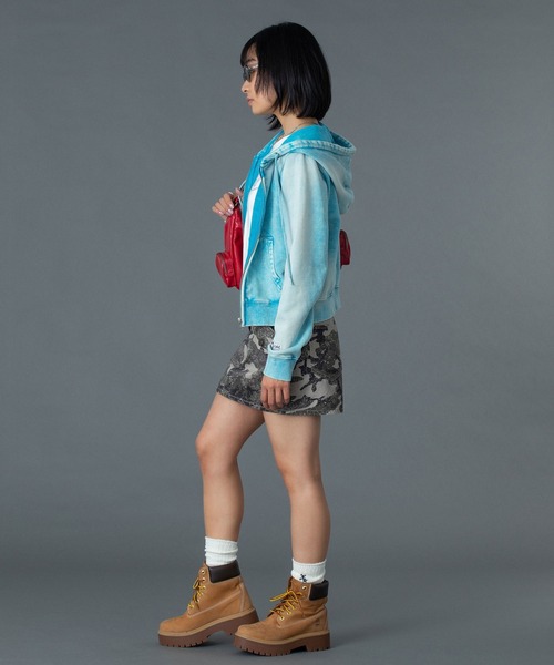 X-girl(エックスガール)の「FACE LABEL WASHED COMPACT ZIP UP SWEAT HOODIE(パーカー・レディース・ブラック/ライトブルー/ピンク・S/M)」の20枚目の写真