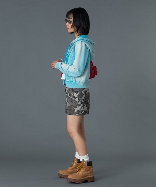 X-girl(エックスガール)の「FACE LABEL WASHED COMPACT ZIP UP SWEAT HOODIE(パーカー・レディース・ブラック/ライトブルー/ピンク・S/M)」の21枚目の写真