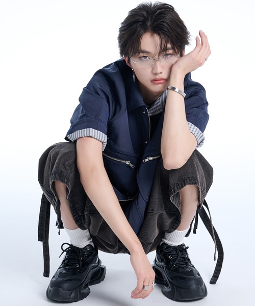 ADRER（アドラー）の「Smooth Tech Super Gimmick Shirt Jacket / スムーステック スーパ ーギミック シャツジャケット（シャツ/ブラウス・メンズ・ブラック/ネイビー/ワイン・L/M/S/XS）」の18枚目の写真