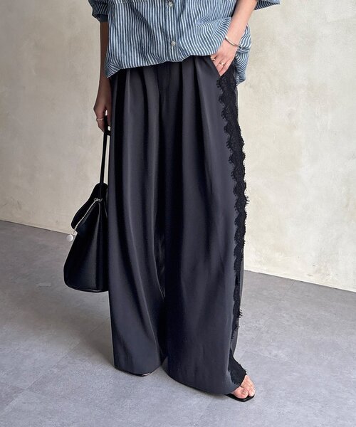 DouDou（ドゥドゥ）の「サイドレースタックワイドパンツ（その他パンツ・レディース・チャコールグレー/アイボリー・FREE/TM）」の2枚目の写真