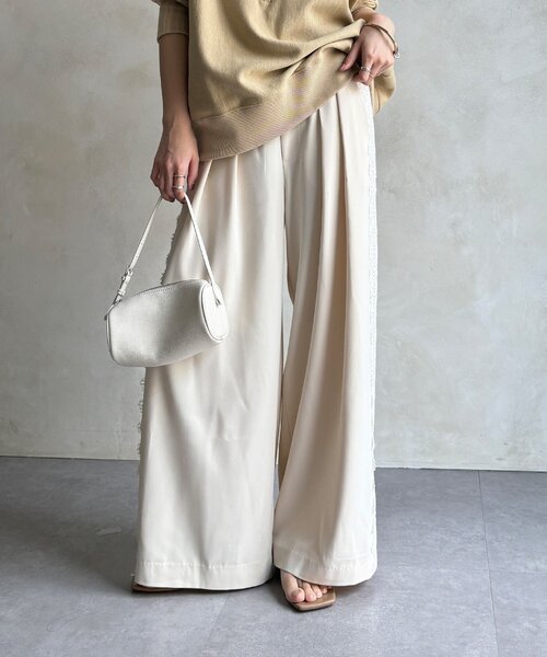 DouDou（ドゥドゥ）の「サイドレースタックワイドパンツ（その他パンツ・レディース・チャコールグレー/アイボリー・FREE/TM）」の8枚目の写真