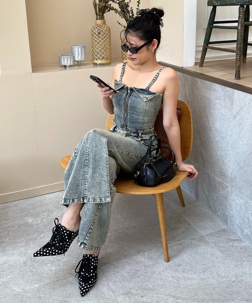 SPIRALGIRL（スパイラルガール）の「ポインテッドスニーカーミュール（パンプス・レディース・シルバー/カーキ系/ドット・MEDIUM/LARGE）」の4枚目の写真