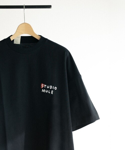 bonjour records(ボンジュールレコーズ)の「STUDIO MULE/スタジオ・ミュール N.HOOLYWOOD&Stefan Marx S/S Tee "STUDIO MULE PLAY FROM A TO Z"(Tシャツ/カットソー・レディース・ホワイト/ブラック・XL/M/L)」の6枚目の写真