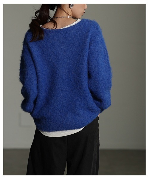 Sawa a la mode(サワアラモード)の「ソフトシャギーボートネックプルオーバー(ニット/セーター・レディース・ブラウン/オレンジ/ブルー・FREE)」の13枚目の写真