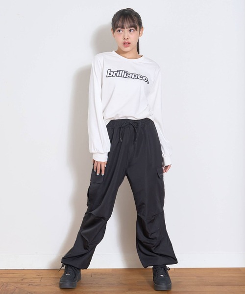 LOVETOXIC（ラブトキシック）の「カーゴパンツ（カーゴパンツ・キッズ・ブラック・S:140cm/M:150cm/L:160cm）」の2枚目の写真