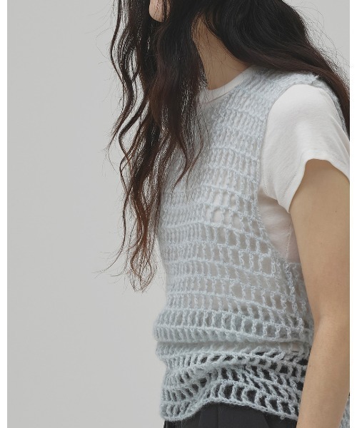 TODAYFUL（トゥデイフル）の「Mohair Mesh Vest（ベスト・レディース・アイボリー/ミント/チャコールグレー/ベビーピンク・FREE）」の12枚目の写真