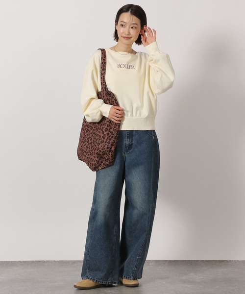 LAKOLE（ラコレ）の「ワンショル刺繍ロゴスウェット / 658035（スウェット・レディース・アイボリー/ピンク/チャコール・FREE）」の11枚目の写真