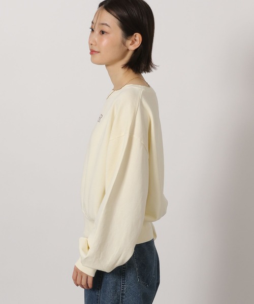 LAKOLE（ラコレ）の「ワンショル刺繍ロゴスウェット / 658035（スウェット・レディース・アイボリー/ピンク/チャコール・FREE）」の13枚目の写真