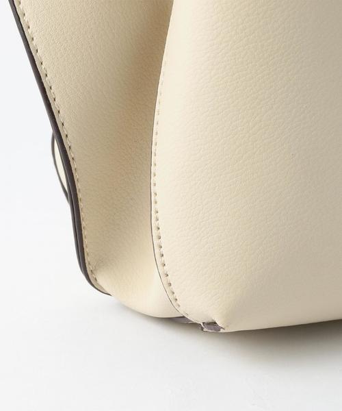 Another Edition（アナザーエディション）の「【WEB店舗限定】スクエアボストンバッグ/aeMFC SQ BSTN（ボストンバッグ・レディース・オフホワイト/ベージュ/ブラック・FREE）」の7枚目の写真