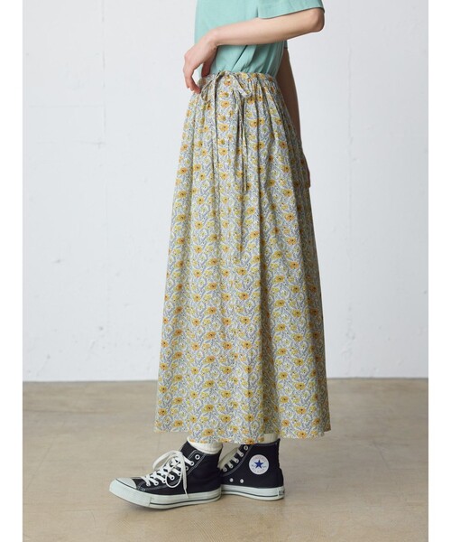 MidiUmi（ミディウミ）の「MidiUmi リバティプリントファーマーズスカート（スカート・レディース・ブルー/イエロー・FREE）」の11枚目の写真