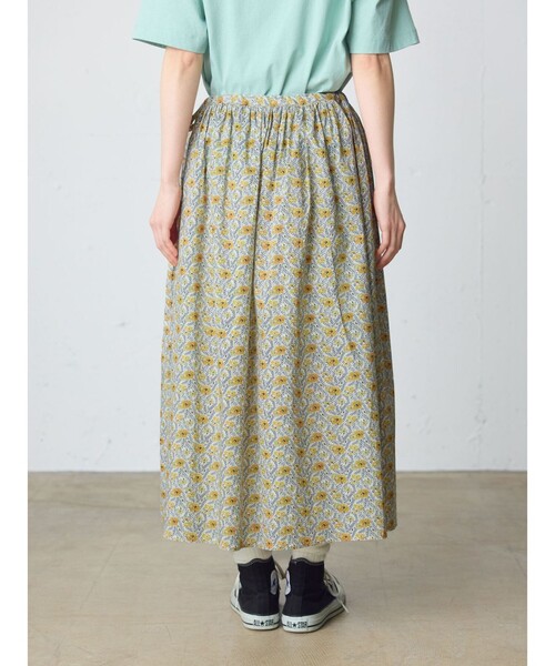 MidiUmi（ミディウミ）の「MidiUmi リバティプリントファーマーズスカート（スカート・レディース・ブルー/イエロー・FREE）」の12枚目の写真