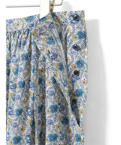 MidiUmi（ミディウミ）の「MidiUmi リバティプリントファーマーズスカート（スカート・レディース・ブルー/イエロー・FREE）」の16枚目の写真