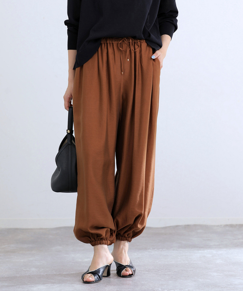 IENA(イエナ)の「ウォッシャブル バルーンパンツ(その他パンツ・レディース・ピンク/チャコールグレー/ブラウン・38/36)」の2枚目の写真