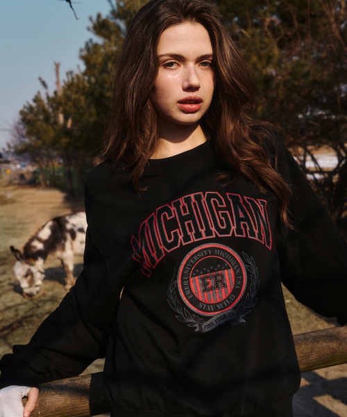 ERER（エルエル）の「Michigan Vintage Sweatshirt Black（スウェット・レディース・ブラック・2/1）」の5枚目の写真
