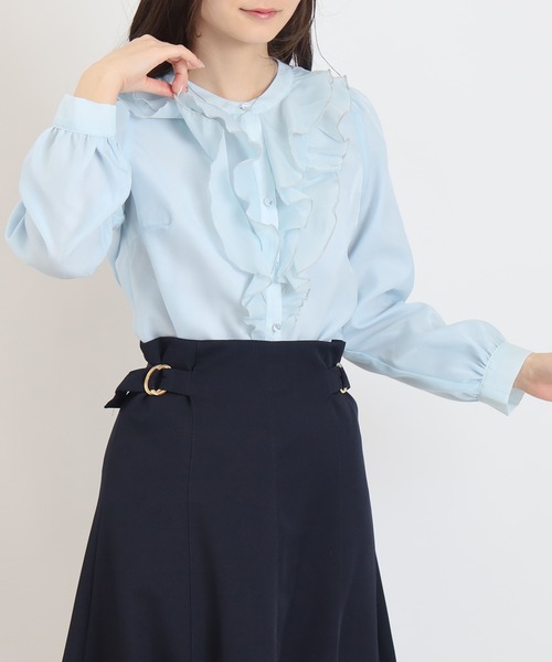 ASTORIA ODIER(アストリアオディール)の「ラメシアーフリルブラウス(シャツ/ブラウス・レディース・ホワイト/ピンク/サックスブルー/ピンクベージュ・MEDIUM)」の3枚目の写真