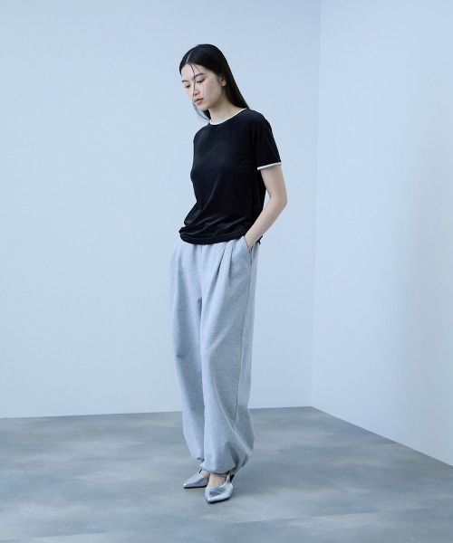 VICKY（ビッキー）の「シアーベロアTシャツ【日本製】（Tシャツ/カットソー・レディース・ネイビー/ライトグレー・M）」の10枚目の写真