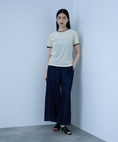 VICKY（ビッキー）の「シアーベロアTシャツ【日本製】（Tシャツ/カットソー・レディース・ネイビー/ライトグレー・M）」の6枚目の写真