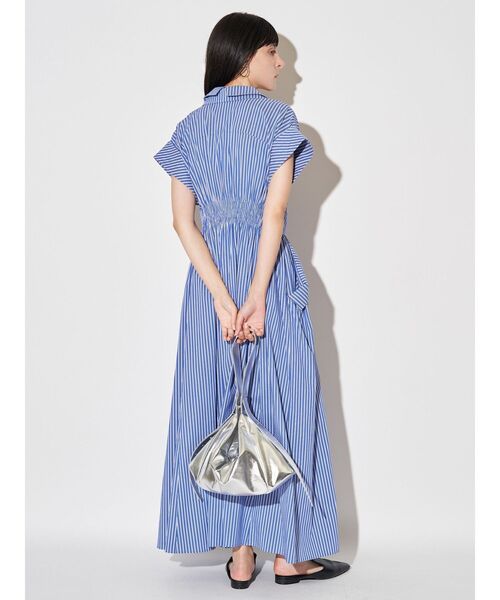 ELENDEEK(エレンディーク)の「ダブルカラーシャツワンピース(ワンピース・レディース・ブラック/その他1/ベージュ/ブラウン・02/01)」の8枚目の写真