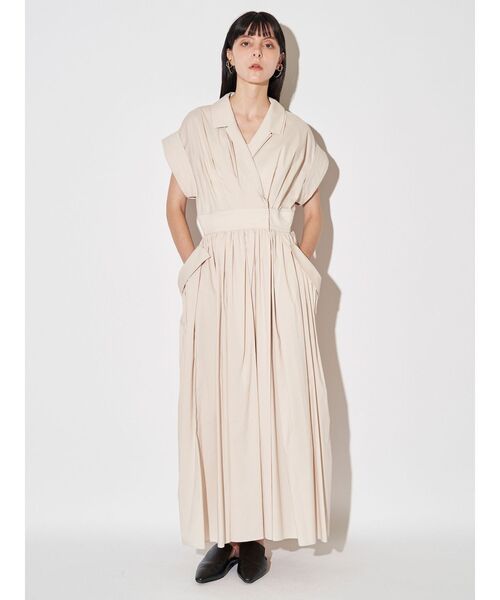 ELENDEEK(エレンディーク)の「ダブルカラーシャツワンピース(ワンピース・レディース・ブラック/その他1/ベージュ/ブラウン・02/01)」の14枚目の写真