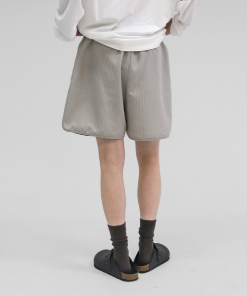lit(リット)の「Stripe Piping Easy Short Pants(その他パンツ・レディース・チャコールグレー/グレイッシュベージュ・FREE)」の9枚目の写真