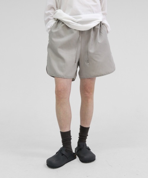 lit(リット)の「Stripe Piping Easy Short Pants(その他パンツ・レディース・チャコールグレー/グレイッシュベージュ・FREE)」の10枚目の写真