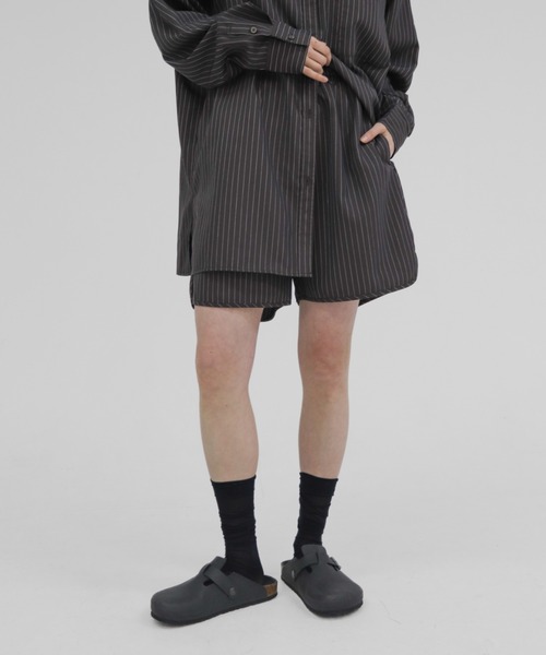 lit(リット)の「Stripe Piping Easy Short Pants(その他パンツ・レディース・チャコールグレー/グレイッシュベージュ・FREE)」の21枚目の写真