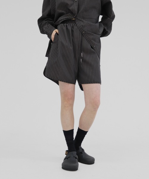 lit(リット)の「Stripe Piping Easy Short Pants(その他パンツ・レディース・チャコールグレー/グレイッシュベージュ・FREE)」の20枚目の写真