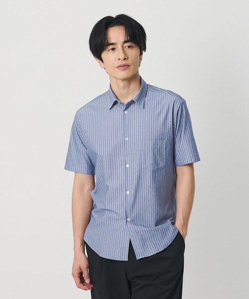 BEAUTY&YOUTH UNITED ARROWS(ビューティーアンドユースユナイテッドアローズ)の「クイック ストレッチ ストライプ シャンブレー ボタンダウン 半袖シャツ SLIM型 吸水速乾機能付き(シャツ/ブラウス・メンズ・コバルトブルー/ネイビー・S/M/L/XS/XL)」の3枚目の写真