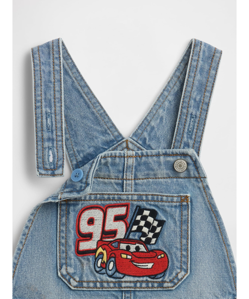 GAP（ギャップ）の「babyGap × ディズニー カーズ リラックスフィット デニムショートオール（サロペット/オーバーオール・キッズ・ライトインディゴブルー・100cm/90cm/95cm/105cm/110cm/80ｃｍ/70cm）」の3枚目の写真