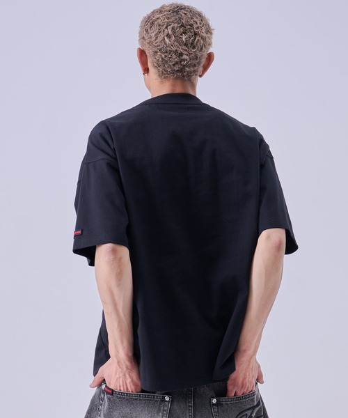 FUBU( フブ)の「FUBU フブ ブランド Patch TShirts/半袖パッチTシャツ(Tシャツ/カットソー・メンズ・ブラック/ホワイト・XL/L/M/XXL)」の6枚目の写真
