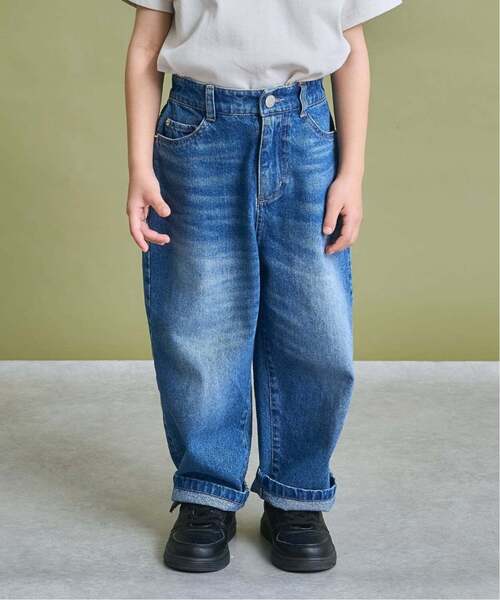 b・ROOM（ビールーム）の「【ともデニ】ストレートデニムパンツ（その他パンツ・キッズ・ブルー・120cm/100cm/110cm/150cm/130cm/140cm）」の2枚目の写真