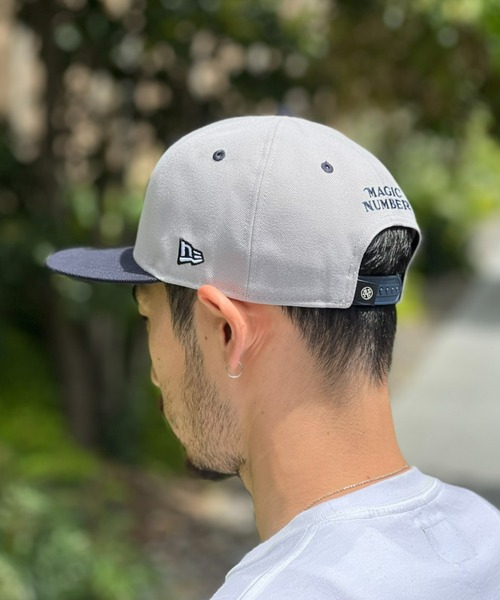 MAGIC NUMBER（マジック ナンバー）の「【MAGIC NUMBER】別注 MAGIC NUMBER × NEW ERA 9FIFTY SEE YOU IN THE WATER XV CAP マジックナンバー ニューエラ（キャップ・メンズ・グレー・FREE）」の10枚目の写真