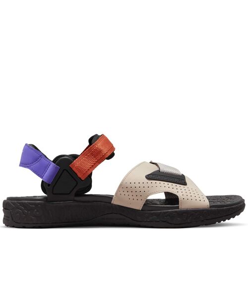 ACG（エィシージー）の「ACG エア デシューツ+ サンダル / ACG Air Deschutz+ Sandals DO8951-002 Light Iron Ore（サンダル・メンズ・グレー系その他・24/30/29/28/27/26/25）」の9枚目の写真