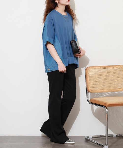 EGLANTINE(エグランティーヌ)の「EGLANTINE デニムドッキングカットソー 半端袖(Tシャツ/カットソー・レディース・ネイビー/ブルー・40)」の4枚目の写真