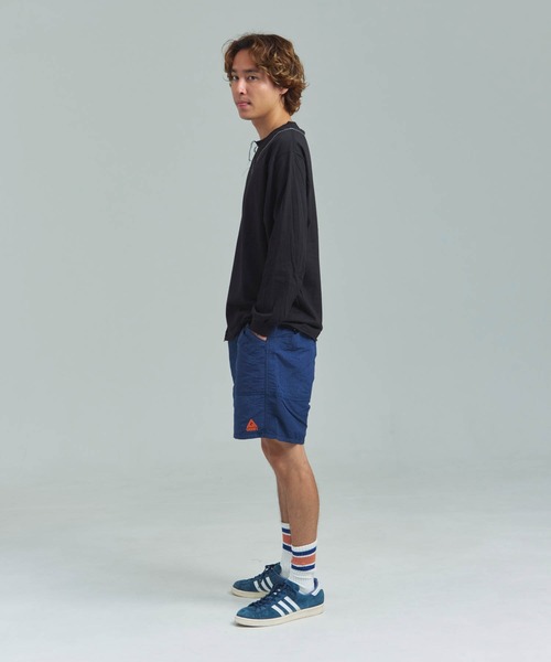 THRIFTY LOOK（スリフティールック）の「Thrifty look NAJA PENDANT EMB LS TEE（Tシャツ/カットソー・メンズ・ホワイト/ブラック・M/L/XL）」の14枚目の写真
