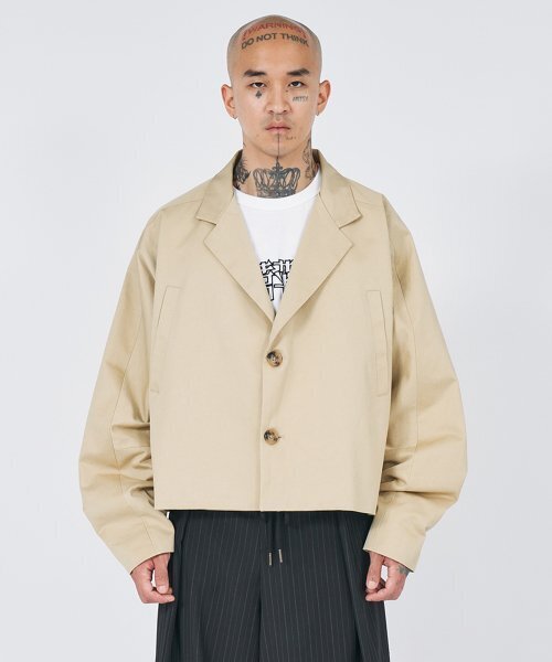 AJOBYAJO（アジョバイアジョ）の「Batwing Cotton Short Jacket [BEIGE]（テーラードジャケット・レディース・その他・FREE）」の6枚目の写真
