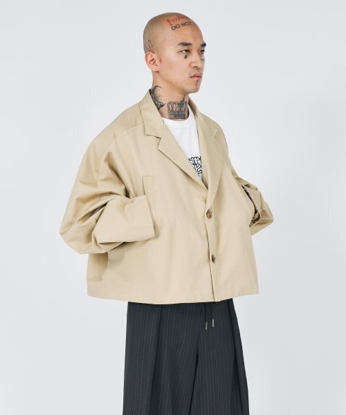 AJOBYAJO（アジョバイアジョ）の「Batwing Cotton Short Jacket [BEIGE]（テーラードジャケット・レディース・その他・FREE）」の7枚目の写真