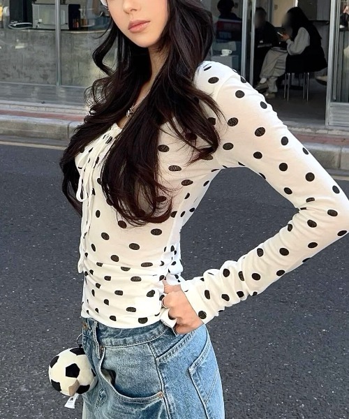SHEENA（シーナ）の「フロントリボンドットシアーロンT（Tシャツ/カットソー・レディース・ホワイト・M）」の4枚目の写真