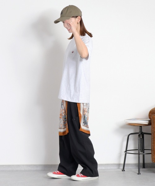 BEVERLY HILLS POLO CLUB(ビバリーヒルズポロクラブ)の「【BEVERLY HILLS POLO CLUB】ワンポイント刺繍ショートスリーブTee(Tシャツ/カットソー・レディース・オートミール/ブラック/ホワイト/ブルー・L/M)」の6枚目の写真