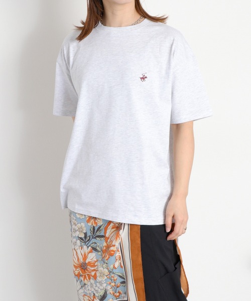 BEVERLY HILLS POLO CLUB(ビバリーヒルズポロクラブ)の「【BEVERLY HILLS POLO CLUB】ワンポイント刺繍ショートスリーブTee(Tシャツ/カットソー・レディース・オートミール/ブラック/ホワイト/ブルー・L/M)」の9枚目の写真