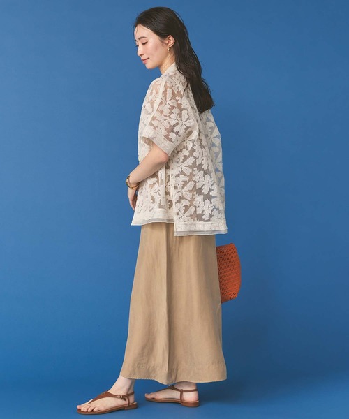Gready Brilliant(グレディブリリアン)の「サテンVネックキャミワンピ(ワンピース・レディース・ブラック/ベージュ・38)」の15枚目の写真