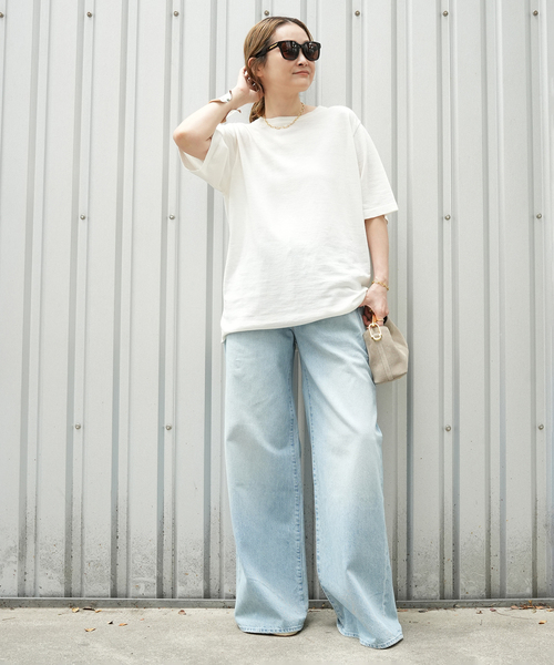 Deuxieme Classe（ドゥーズィエムクラス）の「URBAN クルーネック T