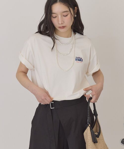 AMERICAN HOLIC（アメリカンホリック）の「STARLY 刺繍ロゴTシャツ（Tシャツ/カットソー・レディース・オフホワイト/モカ/チャコールグレー・M/L）」の12枚目の写真