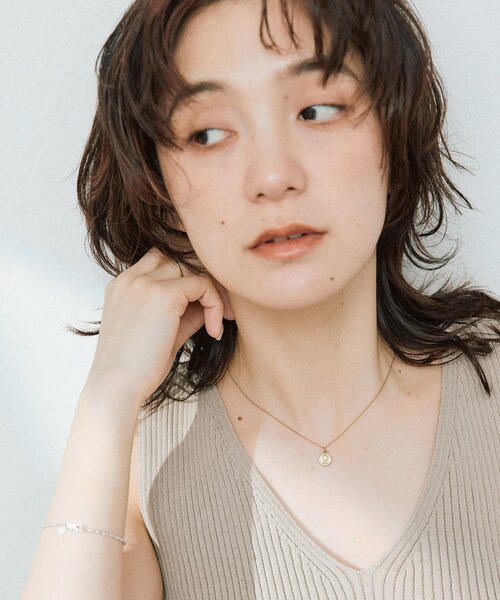 RIVE DROITE（リヴドロワ）の「【R.good】【レイヤードにおすすめ】ミニコインショートネックレス（ネックレス・レディース・ゴールド/シルバー・FREE）」の12枚目の写真
